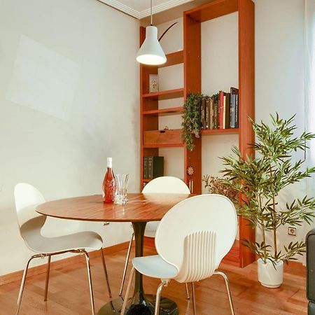 Apartamento En Chamberi Con Piscina - Lovely Apartment In The City Center With Swimming Pool 마드리드 외부 사진