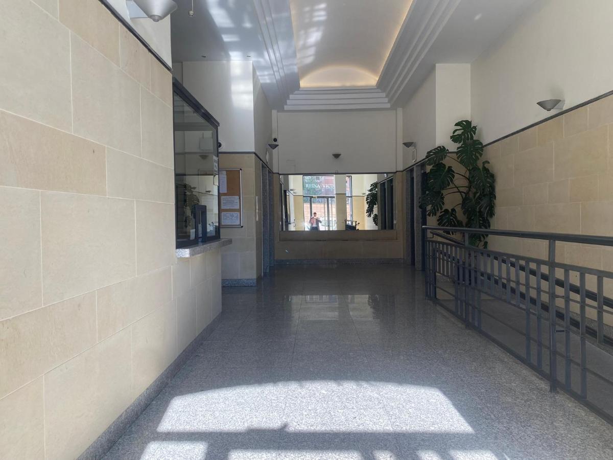 Apartamento En Chamberi Con Piscina - Lovely Apartment In The City Center With Swimming Pool 마드리드 외부 사진