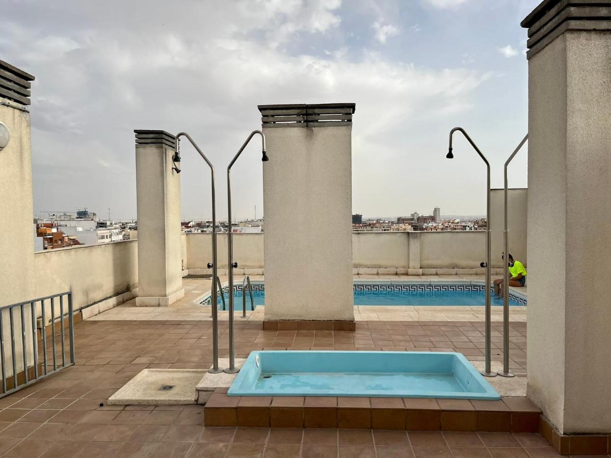 Apartamento En Chamberi Con Piscina - Lovely Apartment In The City Center With Swimming Pool 마드리드 외부 사진